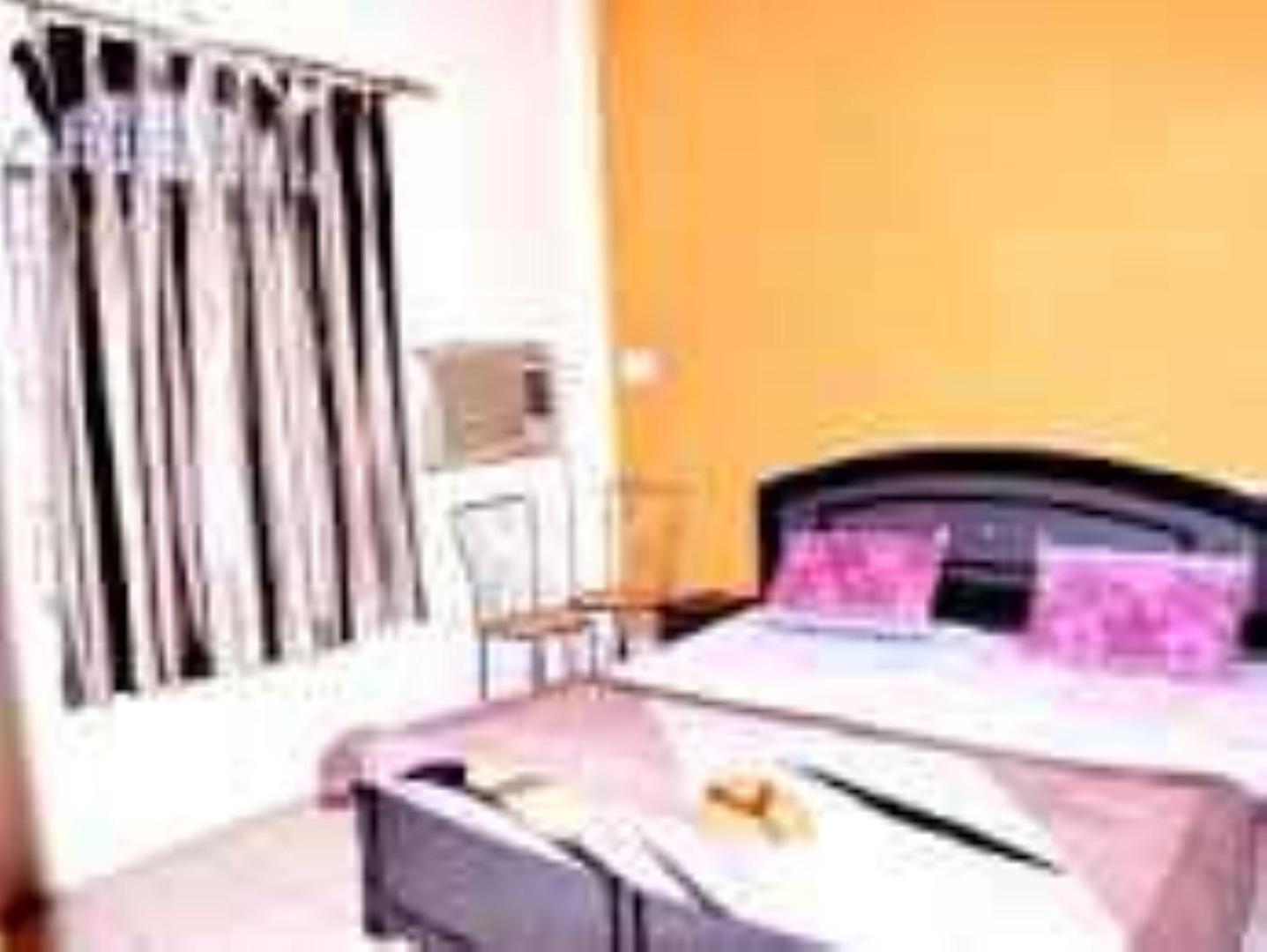 Abhiraj Guest House Matura Exterior foto
